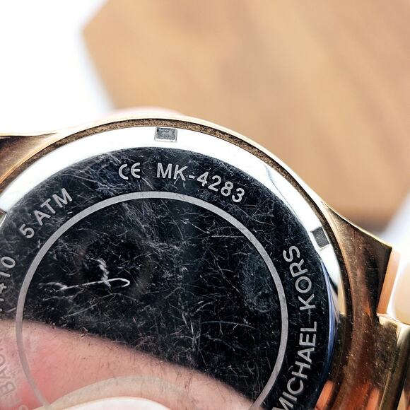 Michael Kors Runway Women's Rose Gold Twist Watch Crystal Multidial Chunky Glam - Picture 4 of 7